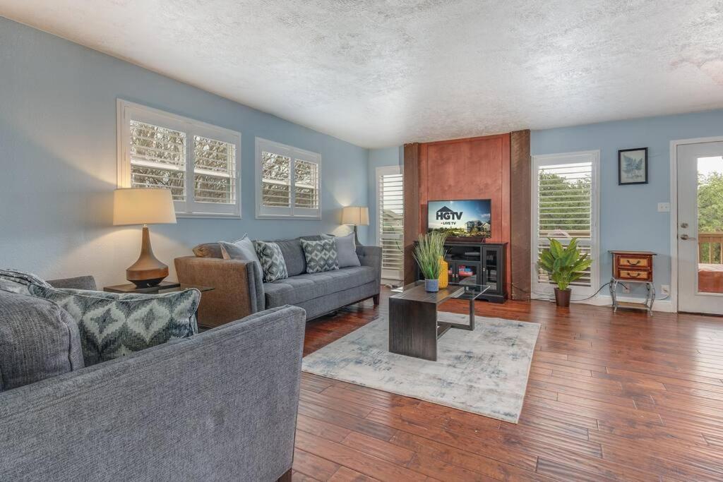 Cozy 3Br/2Bath Vacation House At Lake Travis Lago Vista Екстер'єр фото